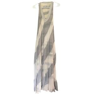 IISLI Pleated Ombre Maxi Dress Sz S